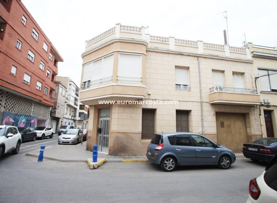 Venta - Casa - Orihuela