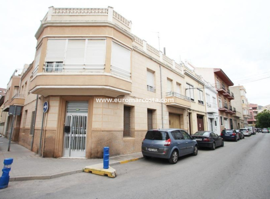 Venta - Casa - Orihuela