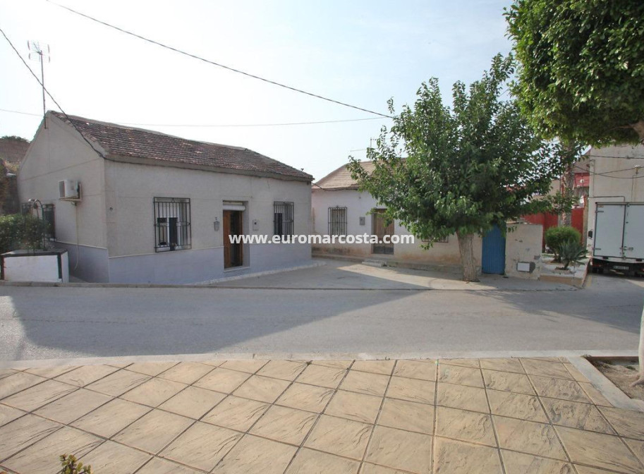 Objekte zum Wiederverkauf - Casa - Orihuela