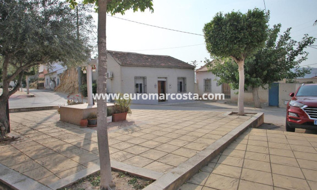 Objekte zum Wiederverkauf - Casa - Orihuela