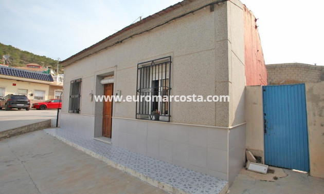 Objekte zum Wiederverkauf - Casa - Orihuela