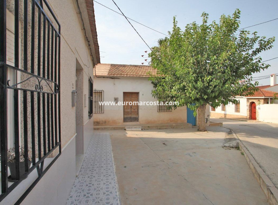 Objekte zum Wiederverkauf - Casa - Orihuela