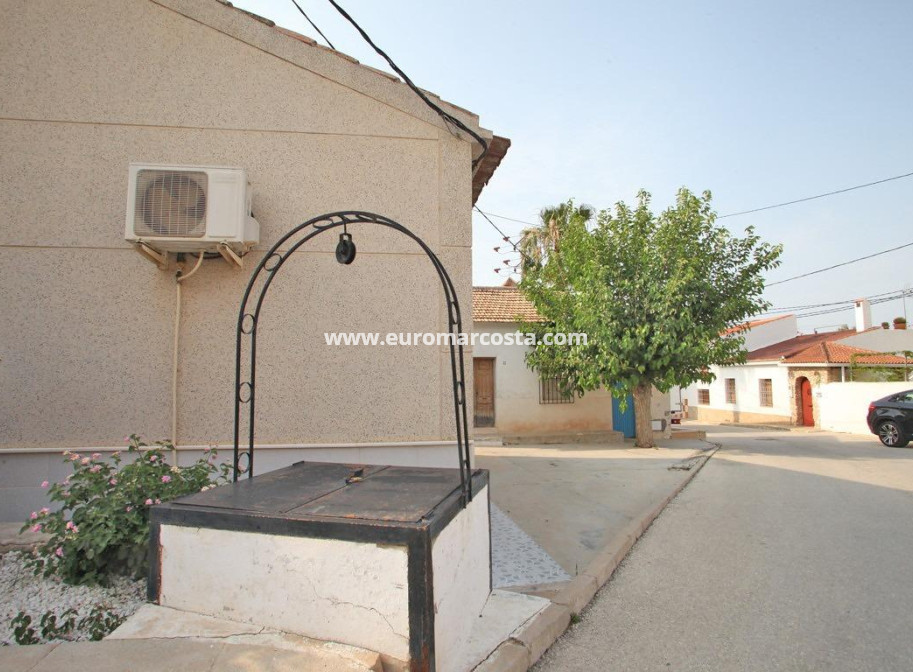 Objekte zum Wiederverkauf - Casa - Orihuela