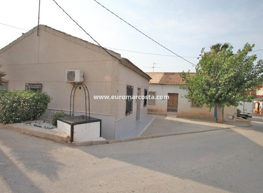 Objekte zum Wiederverkauf - Casa - Orihuela