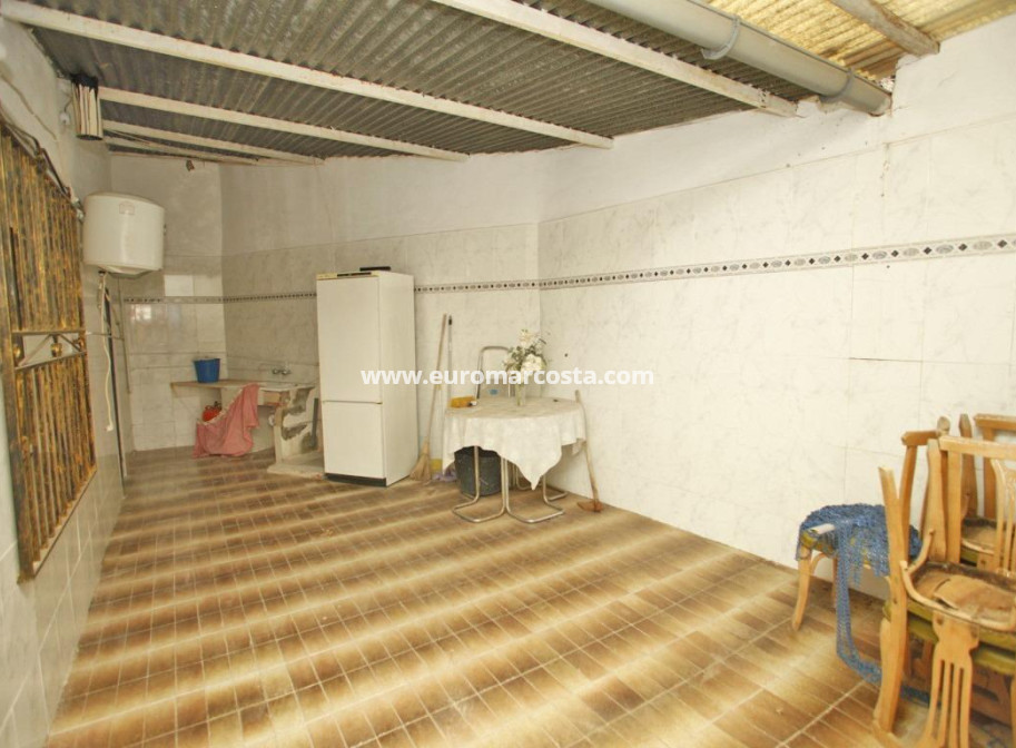 Objekte zum Wiederverkauf - Casa - Orihuela