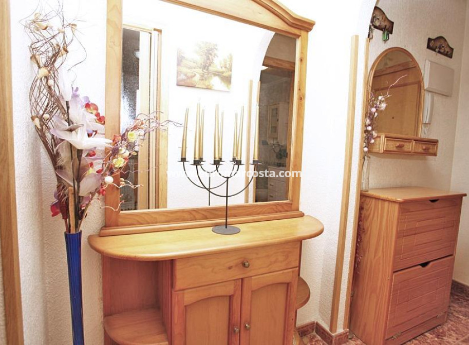 Venta - Apartamento / piso - Torrevieja - TORREVIEJA