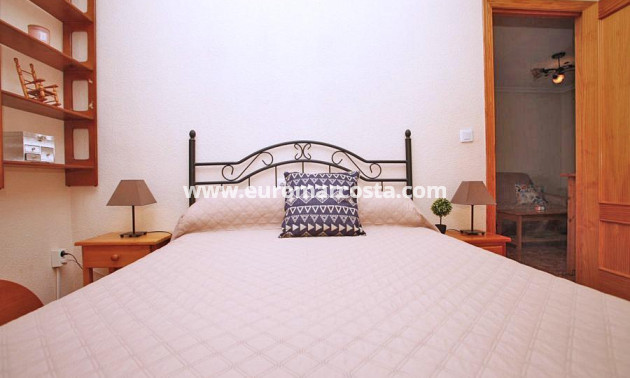 Venta - Apartamento / piso - Torrevieja - TORREVIEJA