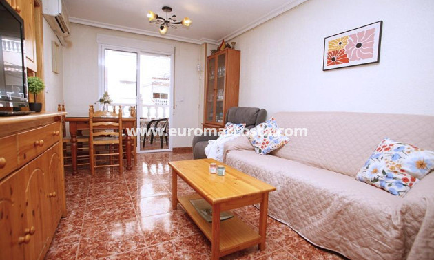 Venta - Apartamento / piso - Torrevieja - TORREVIEJA