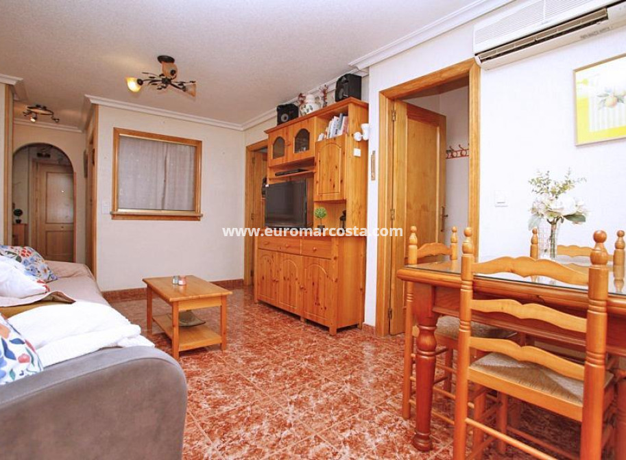 Venta - Apartamento / piso - Torrevieja - TORREVIEJA