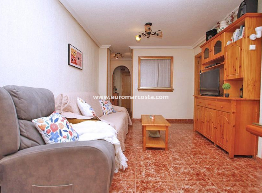 Venta - Apartamento / piso - Torrevieja - TORREVIEJA