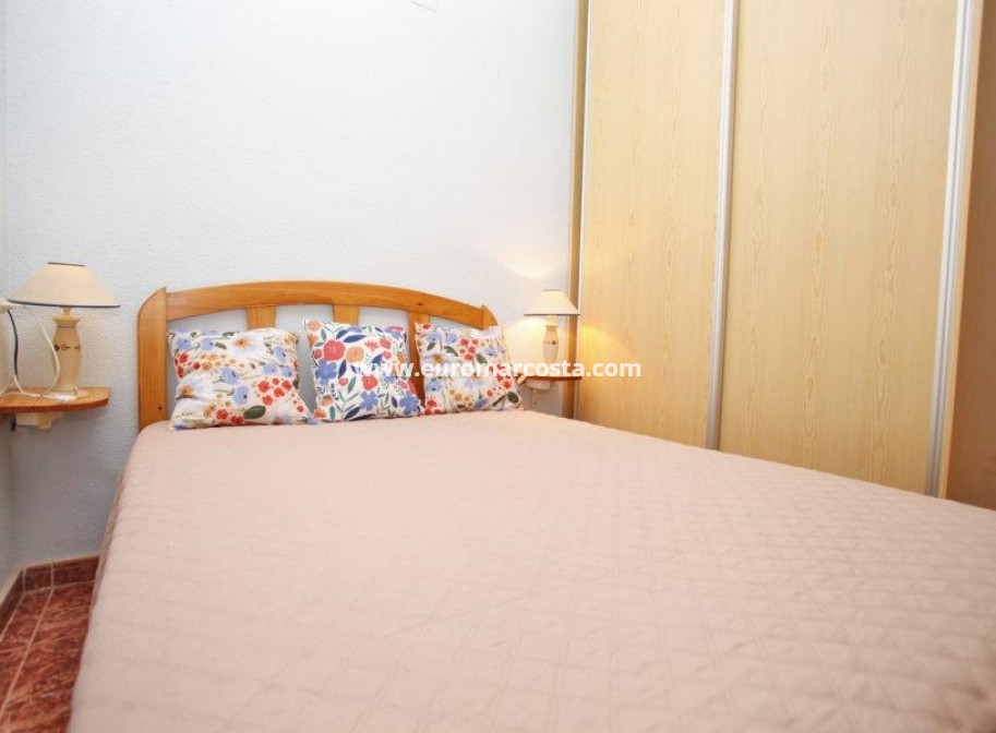 Venta - Apartamento / piso - Torrevieja - TORREVIEJA