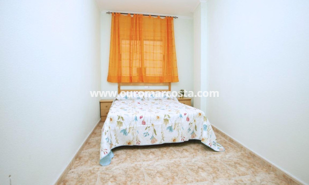 Objekte zum Wiederverkauf - Wohnung - Torrevieja - TORREVIEJA