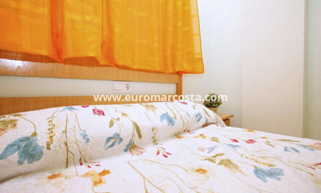 Objekte zum Wiederverkauf - Wohnung - Torrevieja - TORREVIEJA