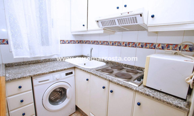 Objekte zum Wiederverkauf - Wohnung - Torrevieja - TORREVIEJA