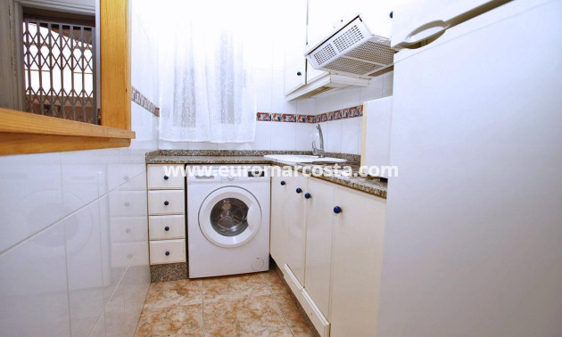 Objekte zum Wiederverkauf - Wohnung - Torrevieja - TORREVIEJA