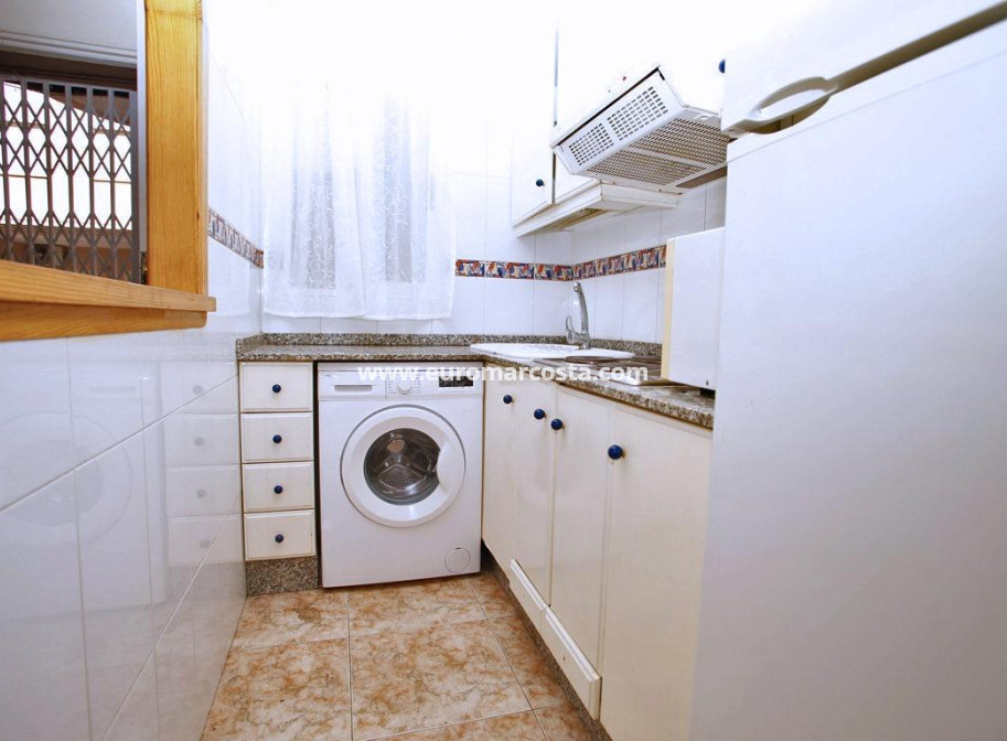 Objekte zum Wiederverkauf - Wohnung - Torrevieja - TORREVIEJA