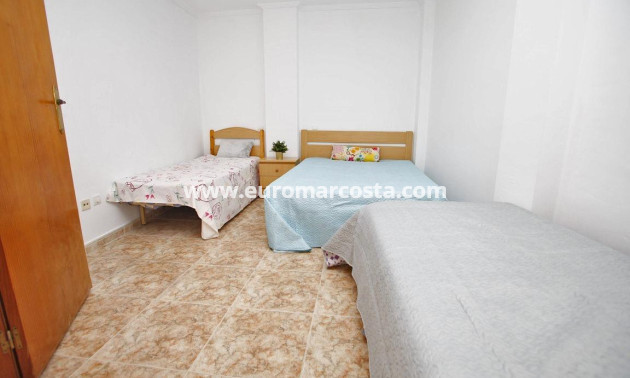 Objekte zum Wiederverkauf - Wohnung - Torrevieja - TORREVIEJA