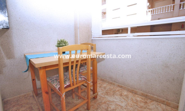 Objekte zum Wiederverkauf - Wohnung - Torrevieja - TORREVIEJA