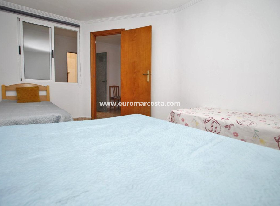 Objekte zum Wiederverkauf - Wohnung - Torrevieja - TORREVIEJA