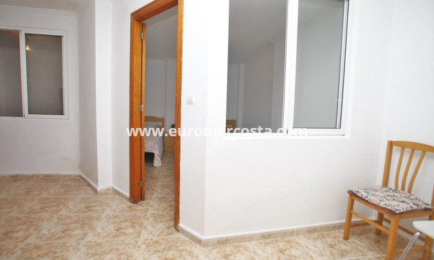Objekte zum Wiederverkauf - Wohnung - Torrevieja - TORREVIEJA