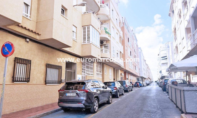 Objekte zum Wiederverkauf - Wohnung - Torrevieja - TORREVIEJA