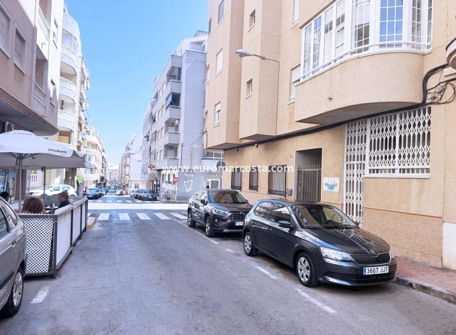 Objekte zum Wiederverkauf - Wohnung - Torrevieja - TORREVIEJA