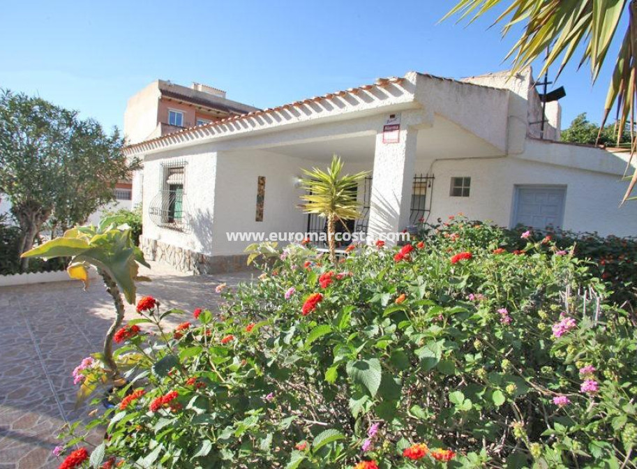 Sale - Chalet - Torrevieja - TORREVIEJA