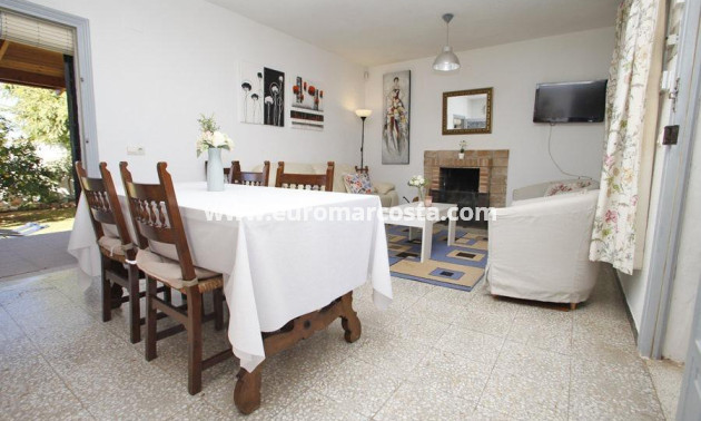 Sale - Chalet - Torrevieja - TORREVIEJA