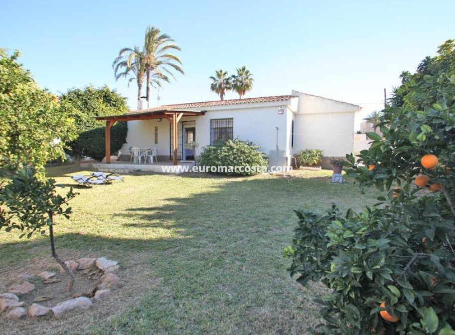 Sale - Chalet - Torrevieja - TORREVIEJA