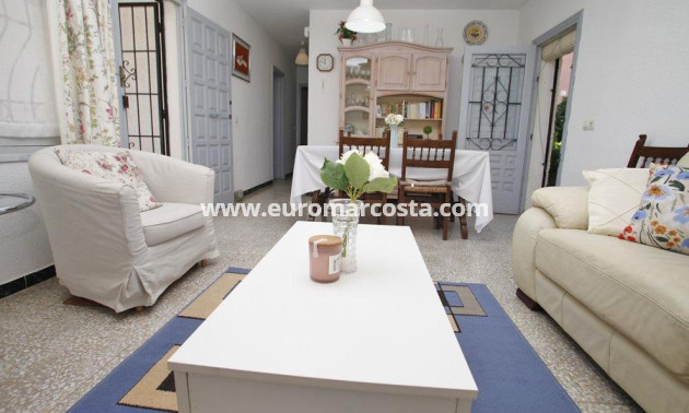 Sale - Chalet - Torrevieja - TORREVIEJA