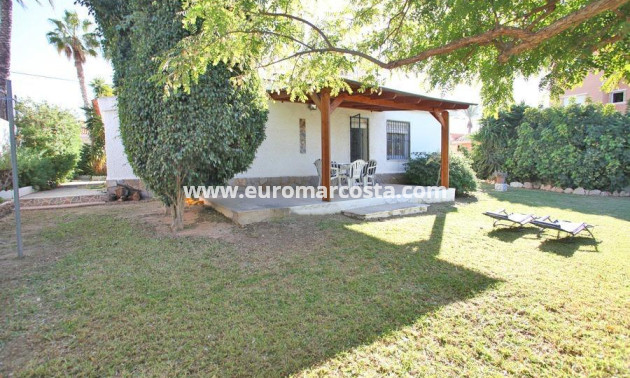 Sale - Chalet - Torrevieja - TORREVIEJA