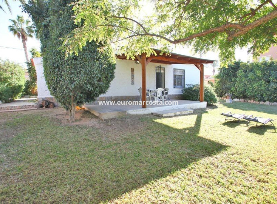 Sale - Chalet - Torrevieja - TORREVIEJA