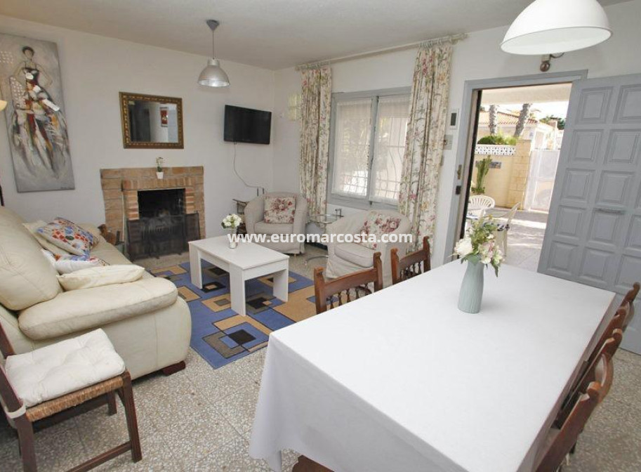 Sale - Chalet - Torrevieja - TORREVIEJA