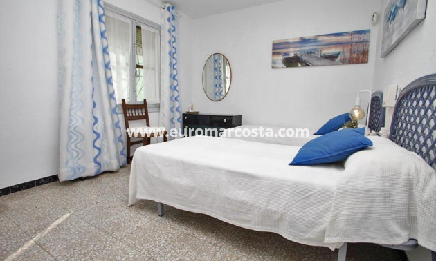 Sale - Chalet - Torrevieja - TORREVIEJA