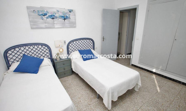 Sale - Chalet - Torrevieja - TORREVIEJA