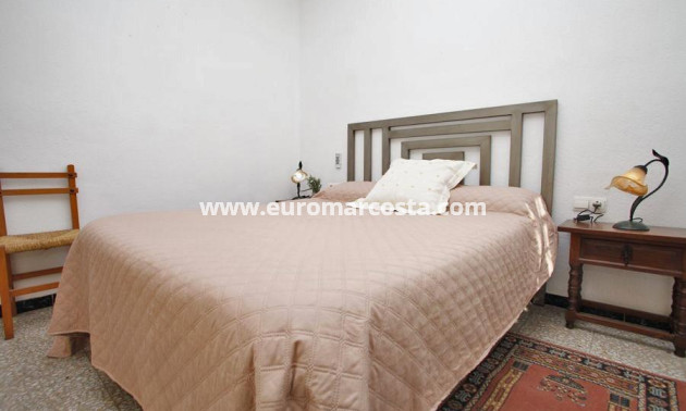 Sale - Chalet - Torrevieja - TORREVIEJA