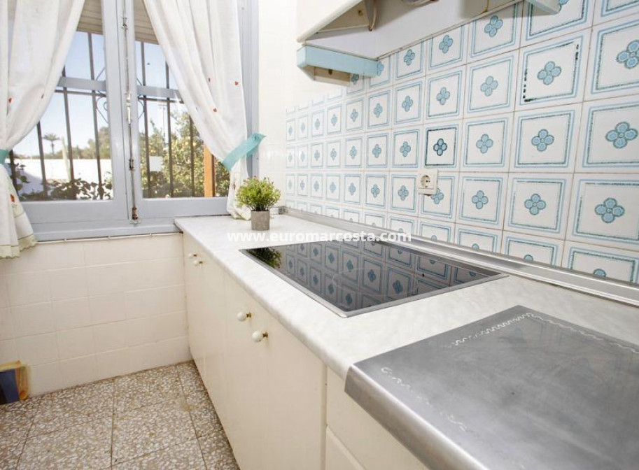 Sale - Chalet - Torrevieja - TORREVIEJA