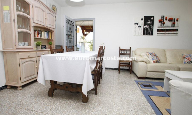 Sale - Chalet - Torrevieja - TORREVIEJA
