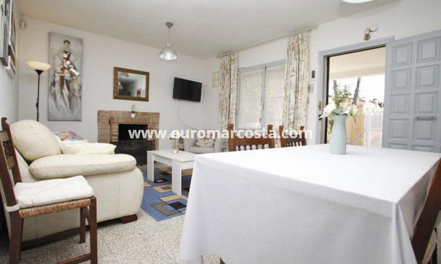 Sale - Chalet - Torrevieja - TORREVIEJA