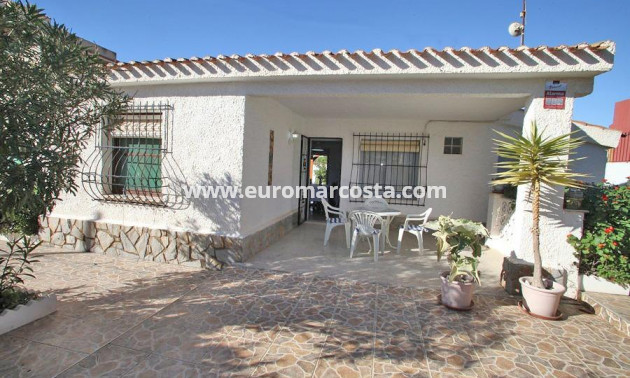 Sale - Chalet - Torrevieja - TORREVIEJA