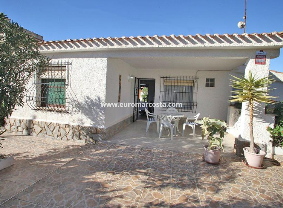 Sale - Chalet - Torrevieja - TORREVIEJA