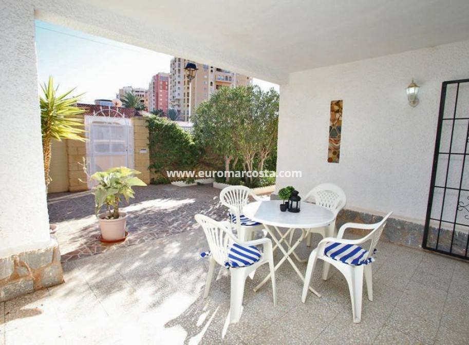 Sale - Chalet - Torrevieja - TORREVIEJA
