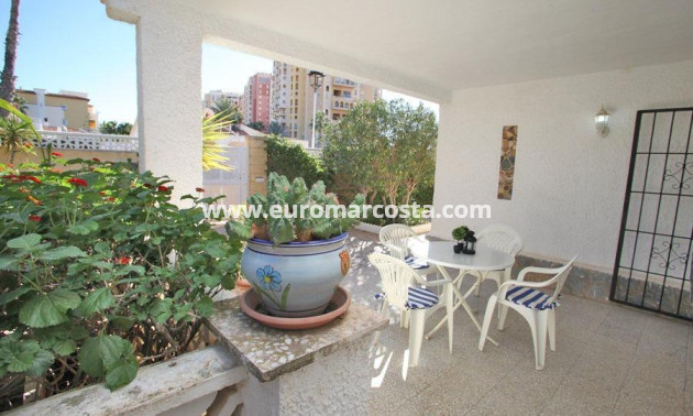 Sale - Chalet - Torrevieja - TORREVIEJA