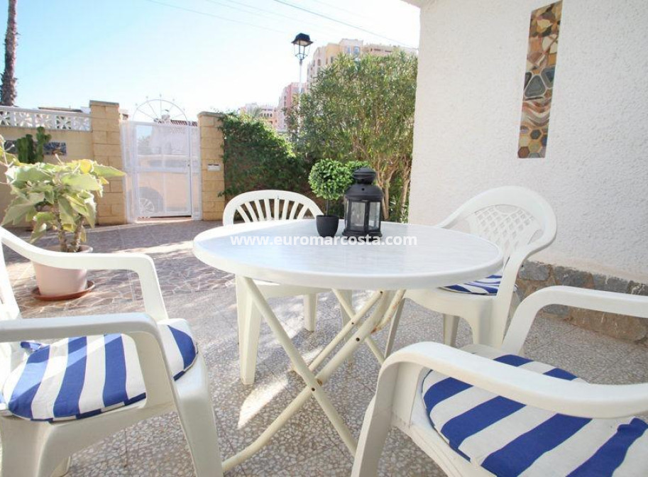 Sale - Chalet - Torrevieja - TORREVIEJA