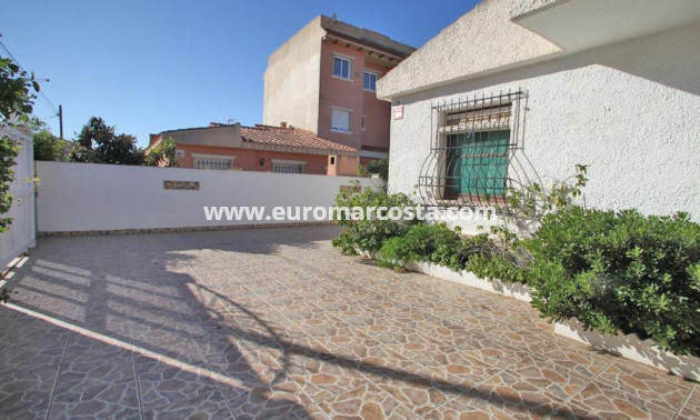 Sale - Chalet - Torrevieja - TORREVIEJA