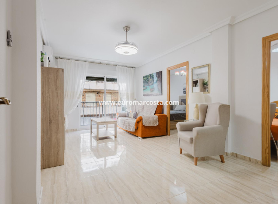 Sale - Apartment / flat - Torrevieja - TORREVIEJA