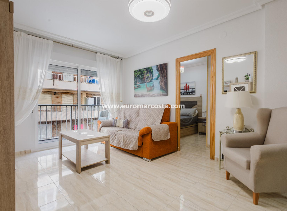 Sale - Apartment / flat - Torrevieja - TORREVIEJA