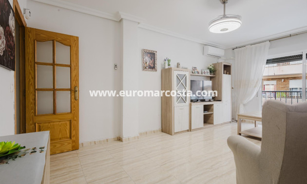 Sale - Apartment / flat - Torrevieja - TORREVIEJA