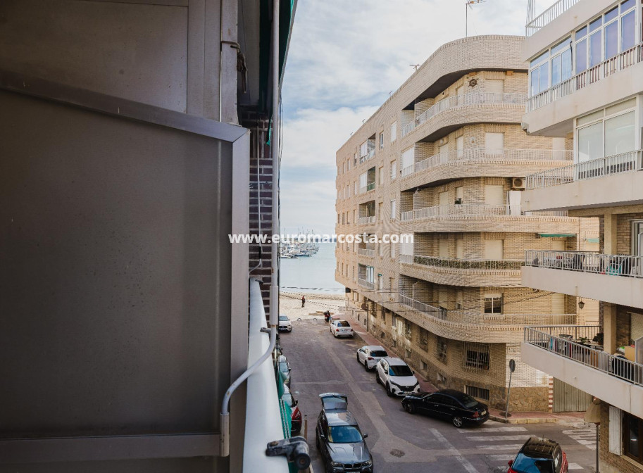 Sale - Apartment / flat - Torrevieja - TORREVIEJA