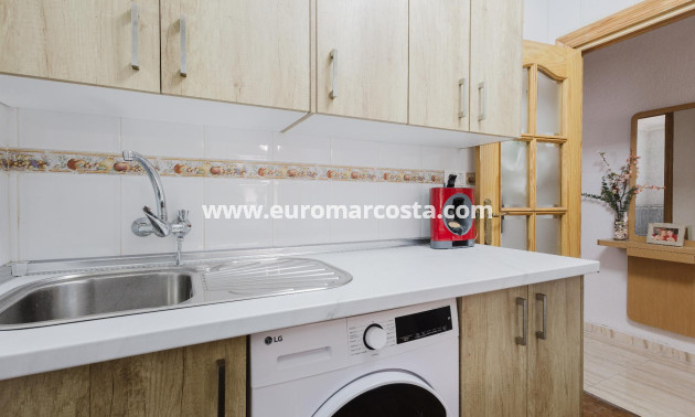 Sale - Apartment / flat - Torrevieja - TORREVIEJA